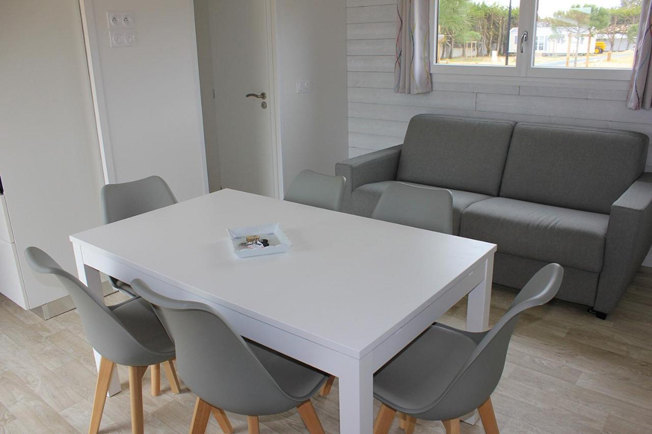 Chalet Pour 6, Domaine Avec Piscine Saint-Hilaire-de-Riez Eksteriør bilde